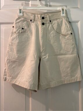 Vintage Cream Khaki Shorts